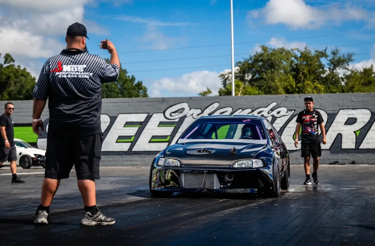 JNOS Performance staging at Arecibo Motorsport on race day